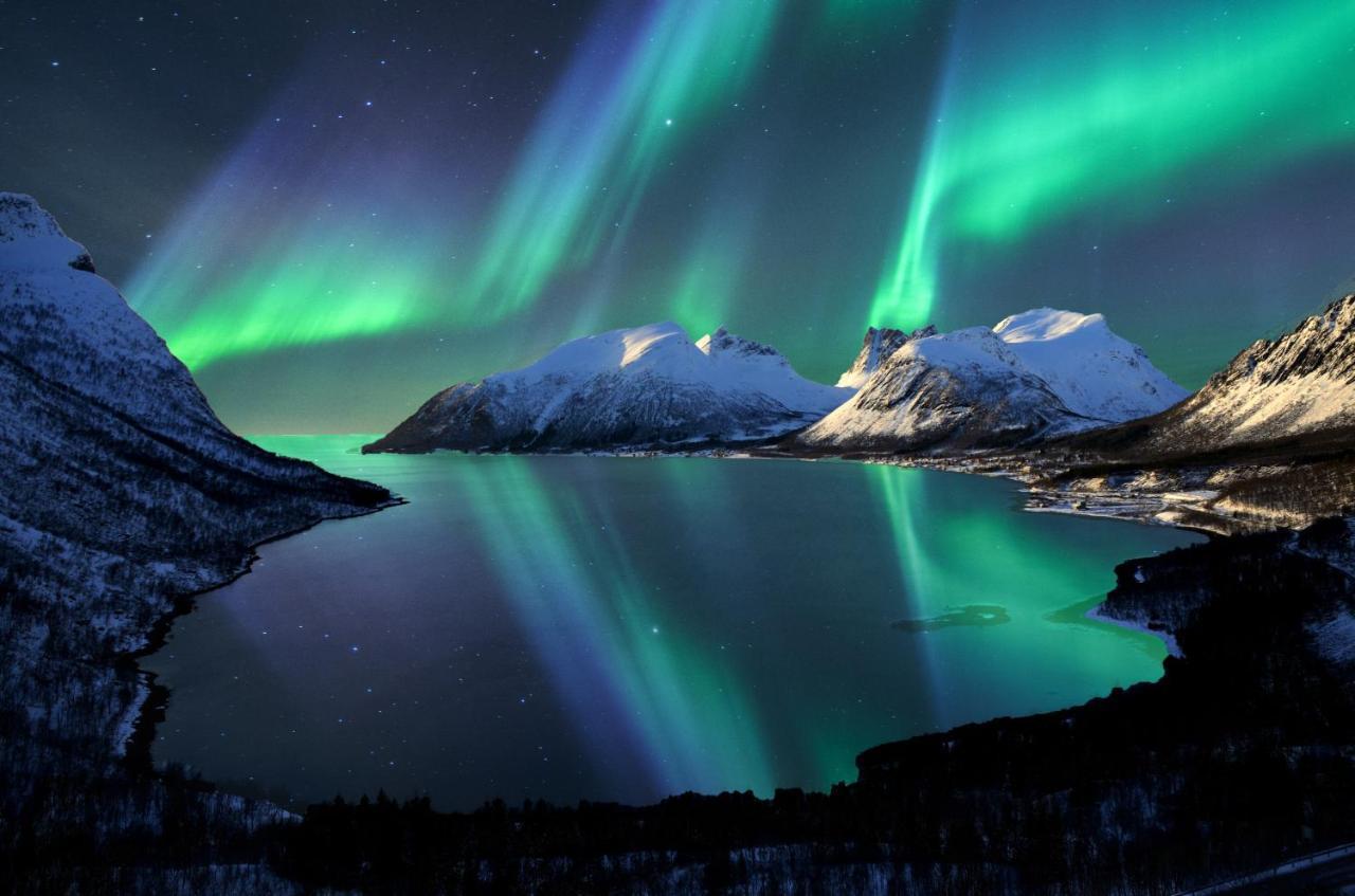 Aurora Borealis Observatory Silsand Bagian luar foto